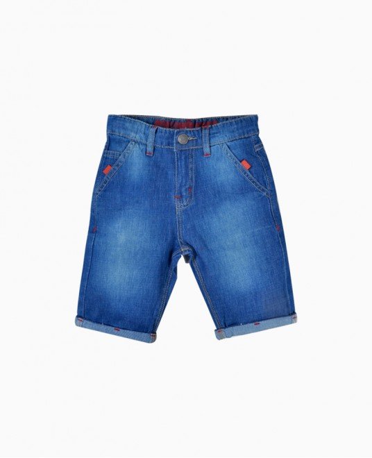 cillum dolore officia